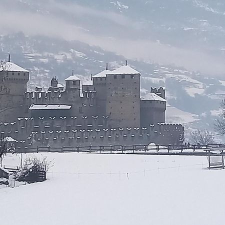 Vue Du Chateau Villa Fenis Dış mekan fotoğraf
