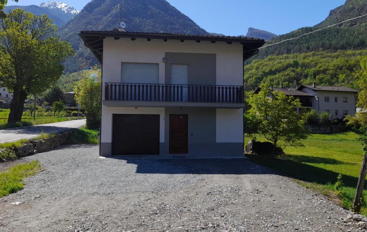 Vue Du Chateau Villa Fenis Dış mekan fotoğraf